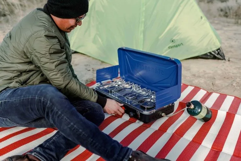 PROPANE STOVE - 2 - 25 K AND 1
